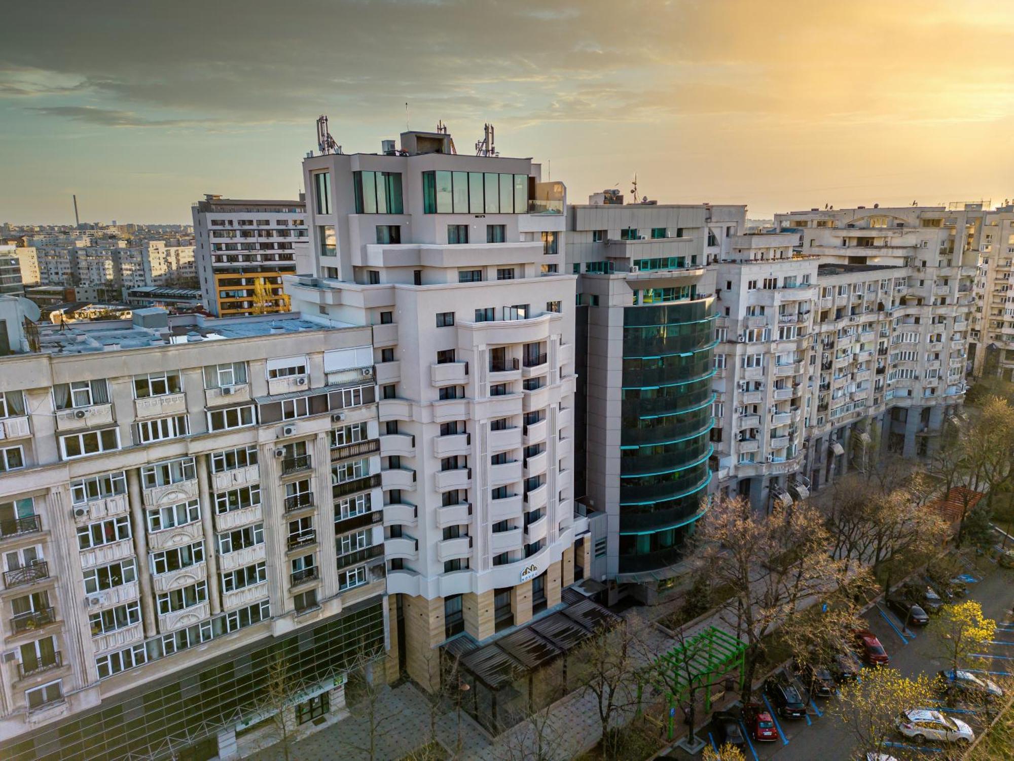 Novos Aparthotel Bucarest Esterno foto