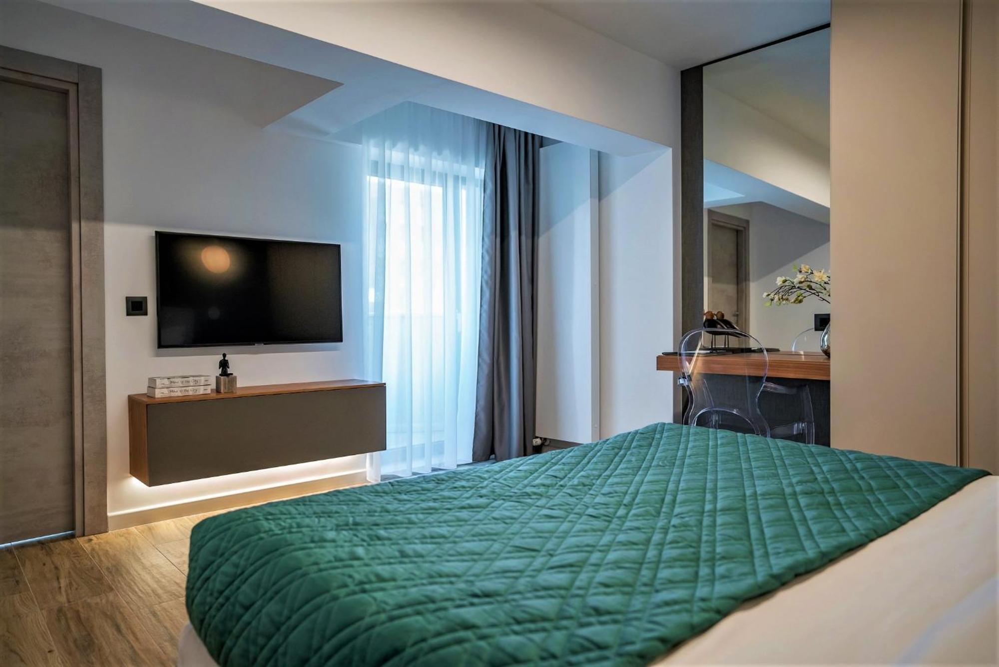 Novos Aparthotel Bucarest Esterno foto