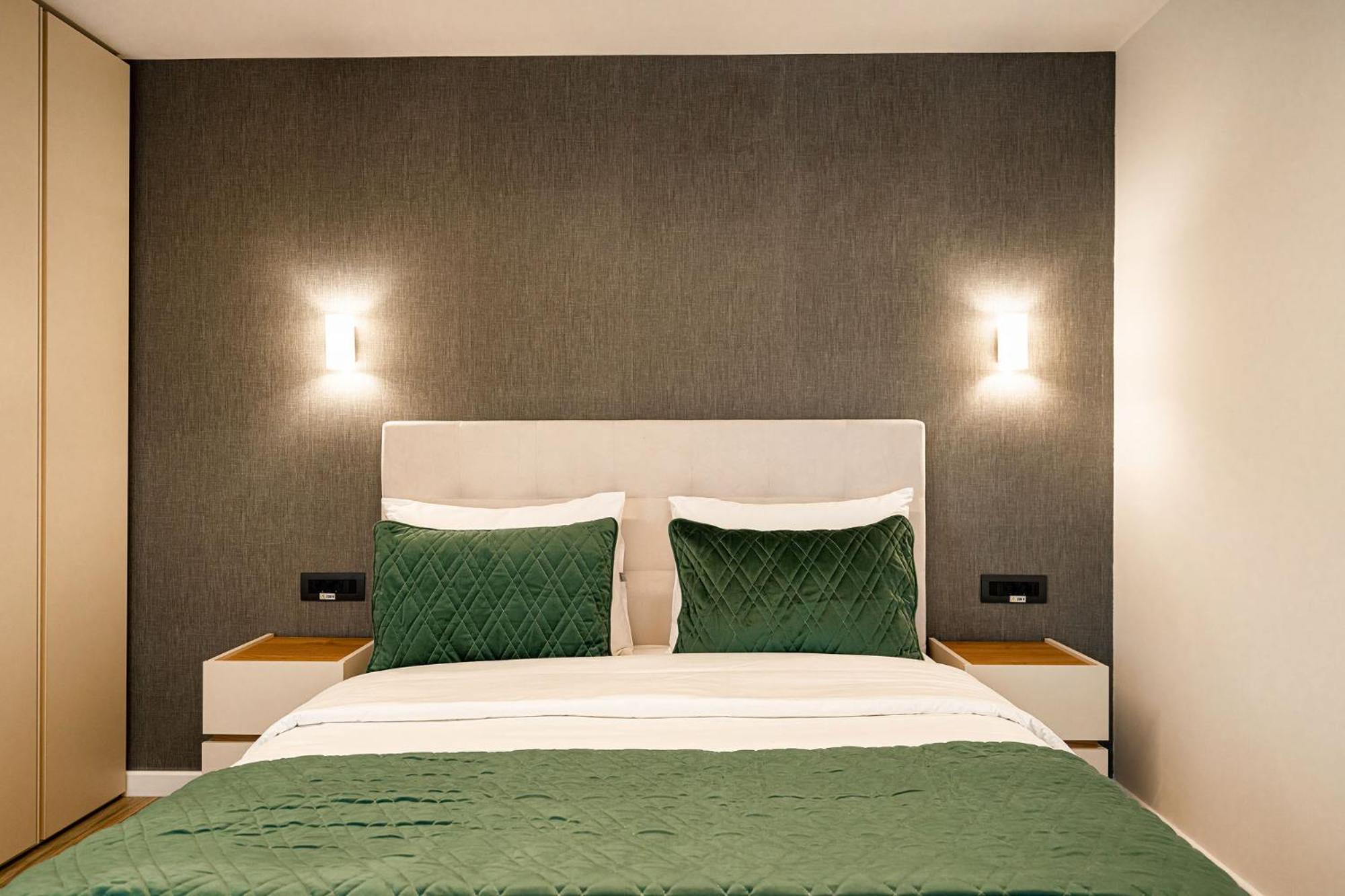 Novos Aparthotel Bucarest Esterno foto
